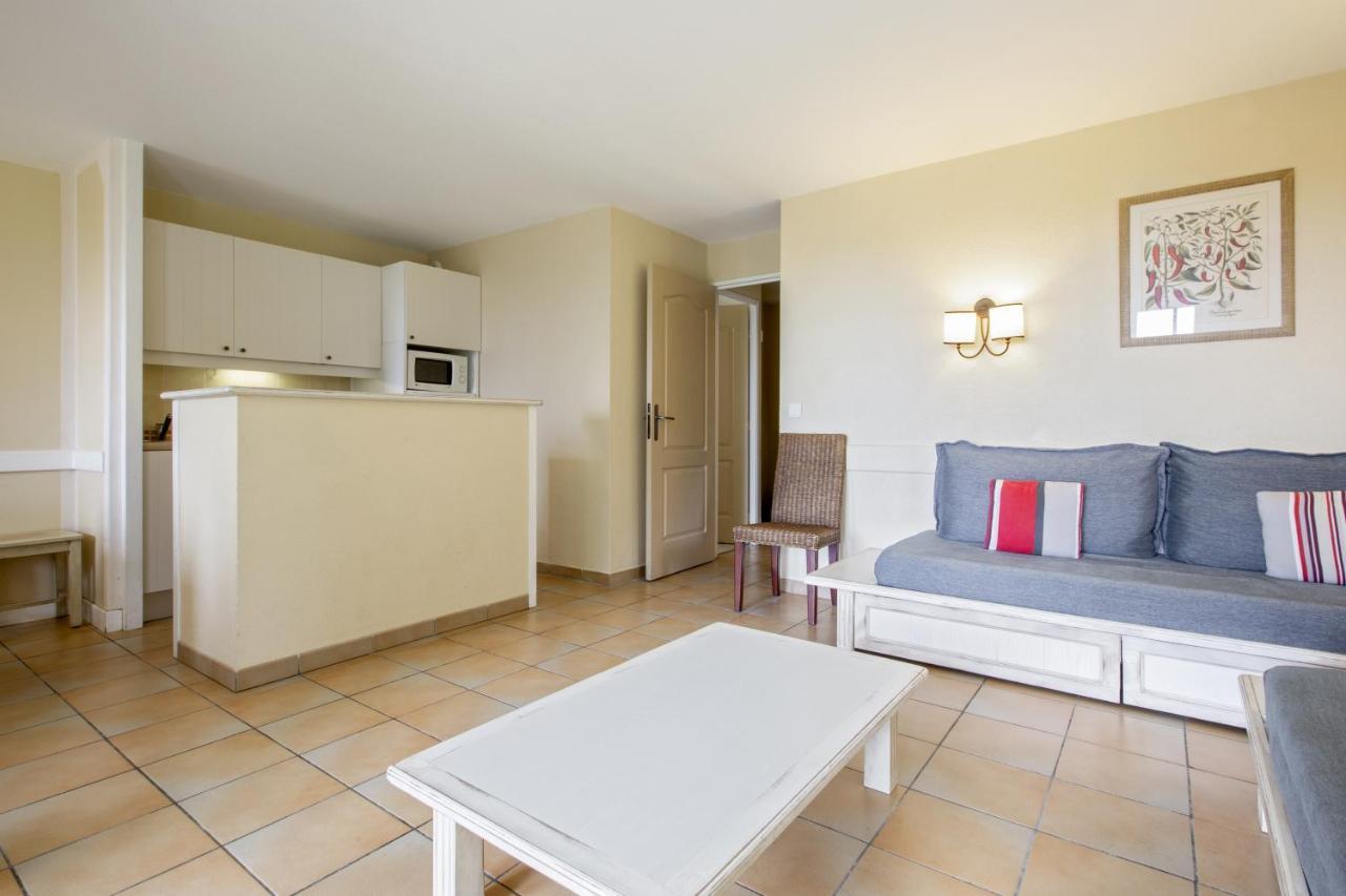 Residence Pierre & Vacances Le Domaine De Bordaberry ユリューニュ エクステリア 写真