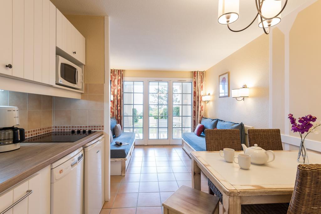 Residence Pierre & Vacances Le Domaine De Bordaberry ユリューニュ エクステリア 写真